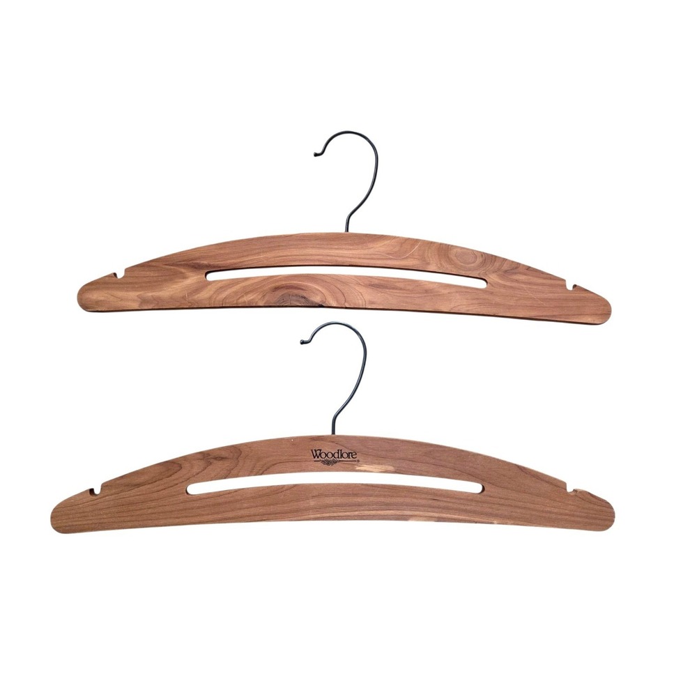 Pair of‎ Woodlore Wooden Notched Cedar Garment Clothing Hanger Closet Organizer